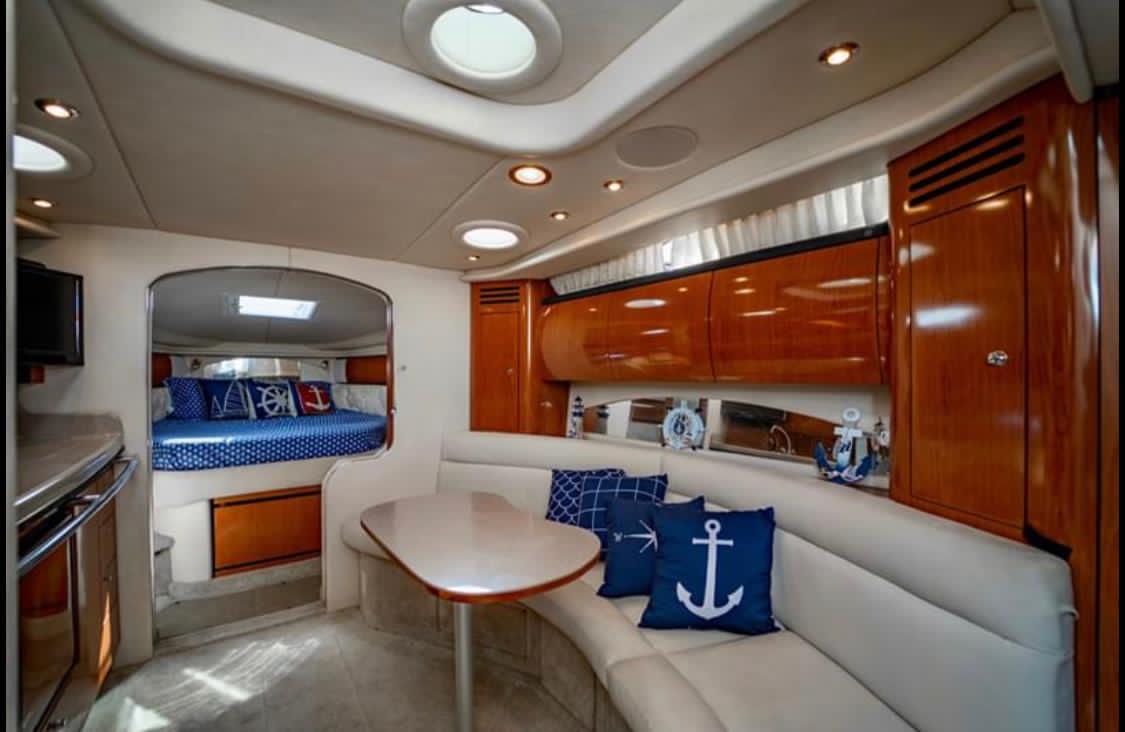 40' Sunseeker Hollywood Luxury Yacht charters 5